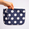 Necessaire estampado Lunares azulino